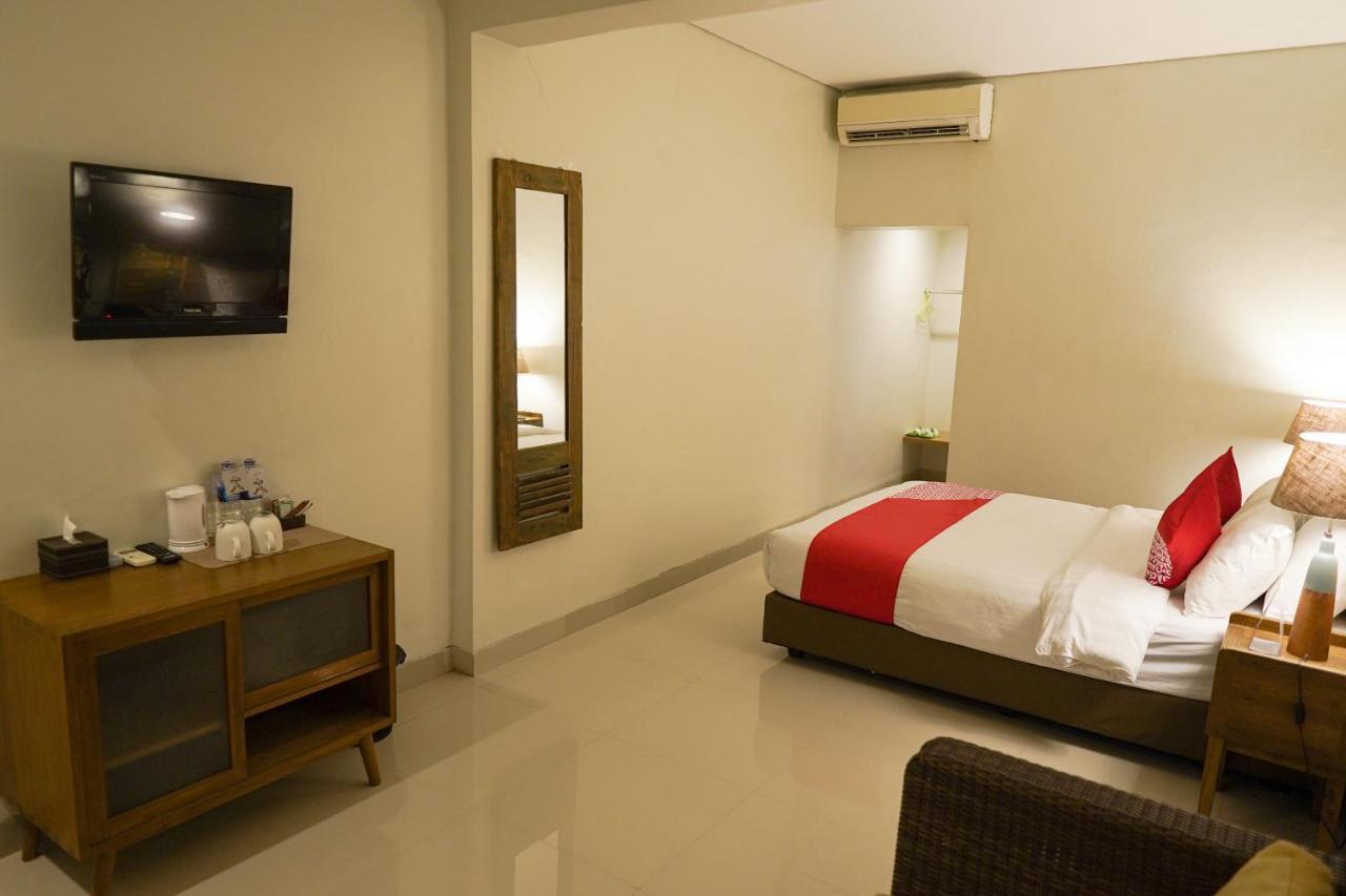 Oyo 501 Elpeka Dua Residence Cakarta Dış mekan fotoğraf